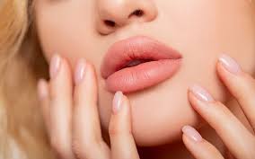 5 tips to keep your lips healthy