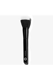 oriflame makeup brush foundation