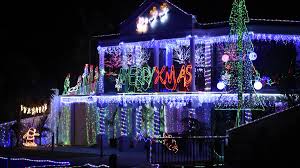Where To Find This Years Best Christmas Lights