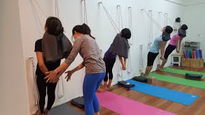 corporate yoga cles in singapore