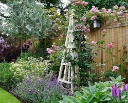 79 beautiful small cottage garden ideas