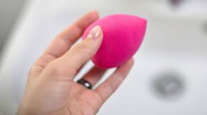 beautyblender is growing mold