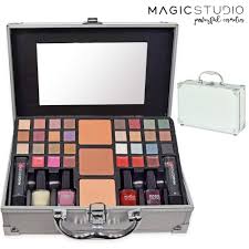 gift briefcase makeup