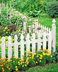 White Picket Fence Garden Backyard Fences
