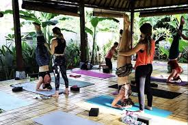 yoga teacher trainings in indonesia
