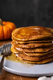 healthy pumpkin e pancakes with