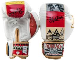 Yokkao Freedom Muay Thai Boxing Gloves 6 Oz