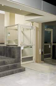 how much does a wheelchair lift cost