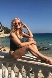 Katja Burkard: Sexy Strandfoto sorgt für Wirbel | GALA.de