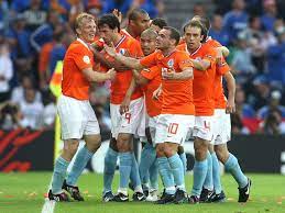 فرانك دى بور يعلن قائمة هولندا استعدادا لتصفيات كأس العالم 2022. ØªØ´ÙƒÙŠÙ„Ø© Ù‡ÙˆÙ„Ù†Ø¯Ø§ Ù„ØªØµÙÙŠØ§Øª ÙƒØ£Ø³ Ø§Ù„Ø¹Ø§Ù„Ù… 2010 Goal Com