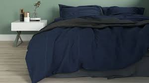 best wall color for navy bedding 8