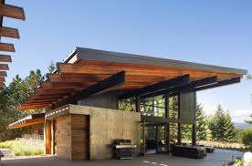 steel beams support dramatic roof