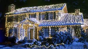 how to hang christmas lights the right way