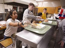 students feed hungry serve community
