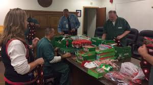 inmates craft gifts from the heart