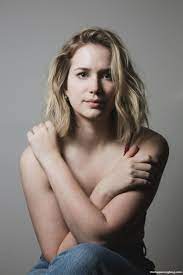 Elizabeth Lail Nude, Topless & Sexy (81 Photos + Sex Video Scenes) |  #TheFappening