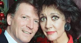 For three decades johnny briggs entertained tens of millions as coronation street's unforgettable factory boss mike baldwin. Amanda Barrie Pays Tribute To Naughty On Screen Corrie Husband Johnny Briggs News Chant Uk