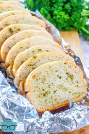 easy garlic bread the country cook
