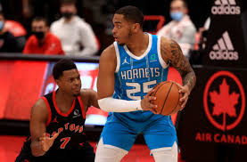 2021 toronto raptors roster top questions. Charlotte Hornets Controversial No Call Leads To Third Straight Loss