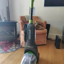 bissell carpet cleaner near new for