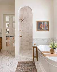 22 Luxurious Doorless Shower Ideas To