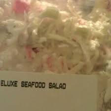 calories in publix deluxe seafood salad