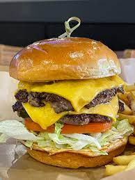 Bdubs Cheeseburger gambar png