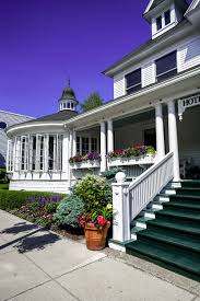 Hotel iroquois is a top rated boutique hotel and fine dining restaurant on northern michigan's mackinac island. Things To Do On Mackinac Island Where To Eat Drink Stay More A Lily Love Affair