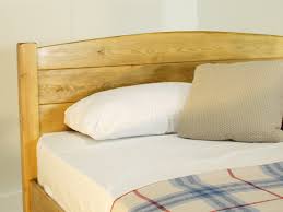 traditional country bed get laid beds