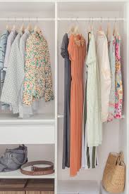 organizar el armario de ropa para verano