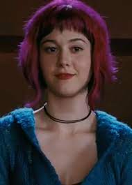 Scott and knives met on a bus when scott helped her pick up a stack of books she dropped while traveling home with her mother. Ramona Flowers Heroes Wiki Fandom