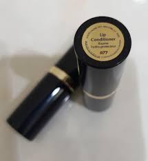 estee lauder lip conditioner baume