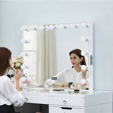 hollywood vanity set and dressing table