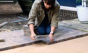how to install patio pavers