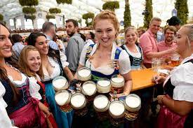 Diesmal findet die traditionelle veranstaltung unter strengeren sicherheitsvorkehrungen als in den vorjahren statt. Oktoberfest Munchen Aktuelle News Und Nachrichten Tag24