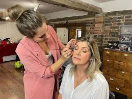 five day professional makeup course