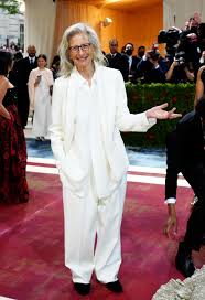 Annie Leibovitz Channels 'Coastal Grandmother' Style at the Met Gala 2022 |  Vogue