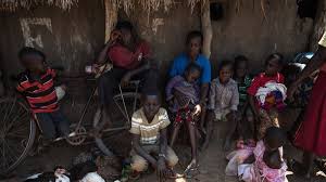 south sudanese refugees react warily to