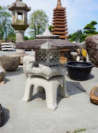 Japanese Stone Lantern Bonsai Plaza