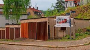 12 garagen und stellplätze in eisenach gefunden. Garagen Machen In Der Eisenacher Domstrasse Platz Fur Stadthauser Wirtschaft Thuringische Landeszeitung
