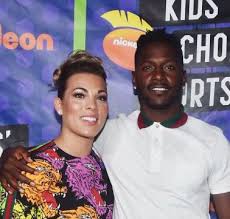 Antonio brown's latest baby mama incident might not deserve a ban, but it should be enough to stop him from ever getting another nfl contract. Ovuifioaf5g2zm