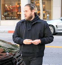 Jonah hill was born and raised in los angeles, the son of sharon feldstein (née chalkin), a fashion designer and costume stylist, and richard feldstein, a tour. Jonah Hill Bleached Hair In Los Angeles Jonah Hill Sleaze Trend