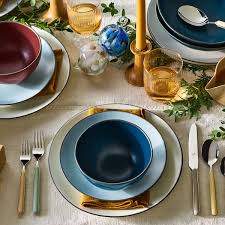 set a table for any dinner occasion