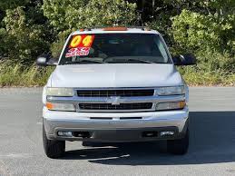 Used 2004 Chevrolet Suburban For