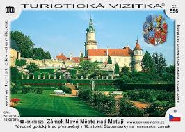 Malebnému náměstí v centru města se říká český betlém. Schloss Nove Mesto Nad Metuji