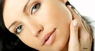 here s what to expect after lip fillers