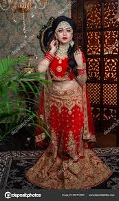 beautiful non bengali bride red lehenga
