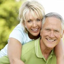 Us seniors dating nearby dating app is for middle age people and single elderly who want to know more local friends. Tinder For Seniors Senior Dating App For Over 50 And 60 Singles