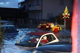 storms in tuscany three dead the