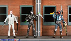 The set contains the two 4 action figures merry maurader and. Jazwares Fortnite 6 Legendary Series Wave 1 Enforcer The Visitor Wild Card Figures Review